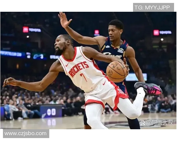 火箭队与猛龙队激战正酣360视频直播精彩瞬间尽在眼前